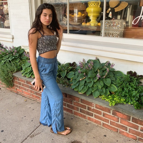 Meet your Posher, Julia - Picture 4 of 4